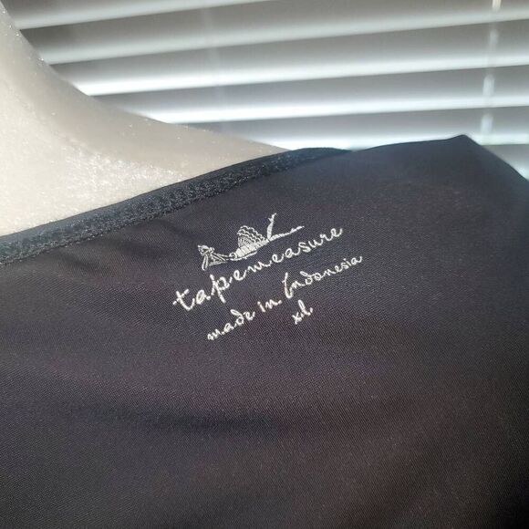 Tape Measure Black Spandex Shapewear Tank Top- Size XL - Picture 5 of 6